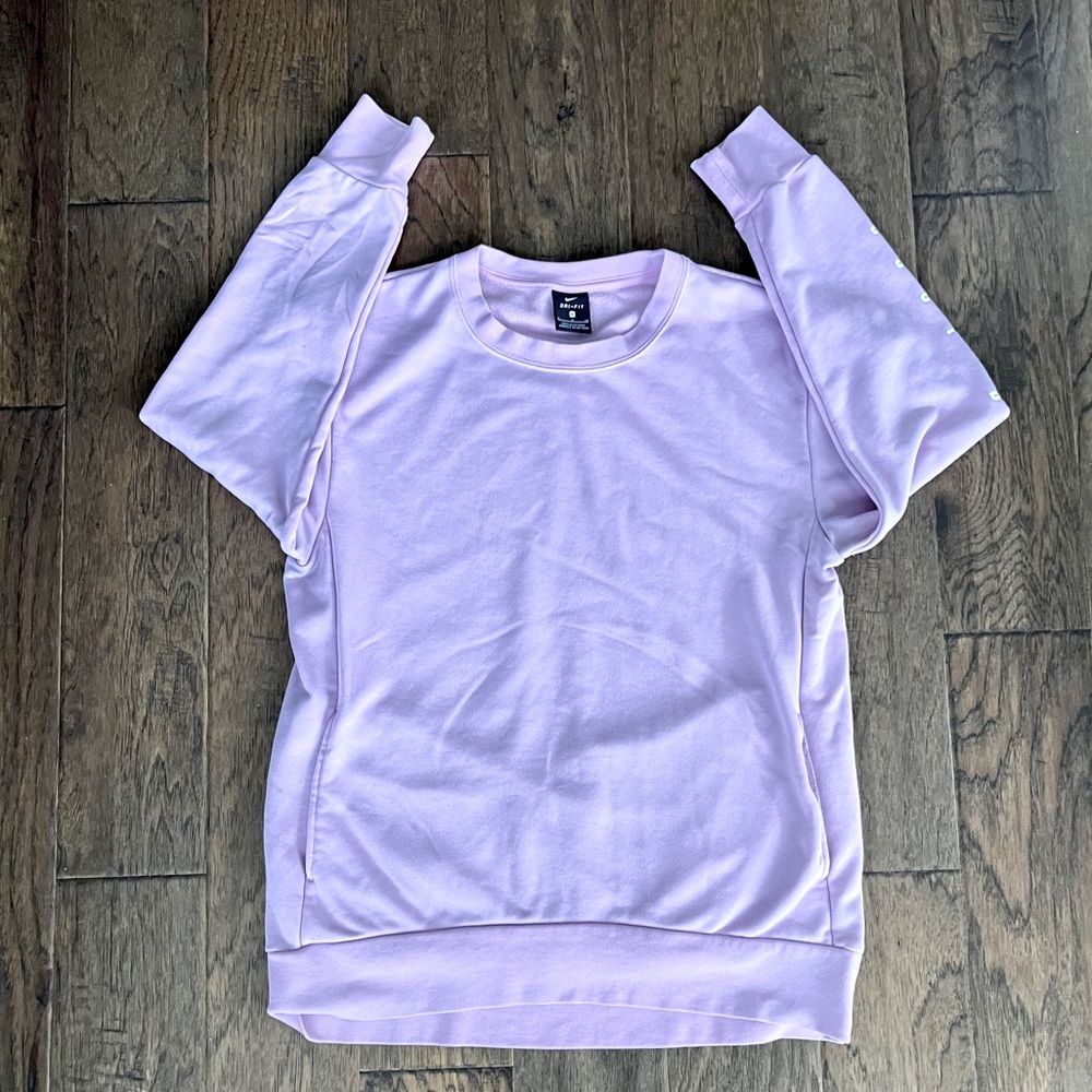 Oversized, long Nike sweatshirt with pockets